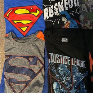 Lot of 8 superhero T-shirt’s medium